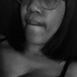 Meet your Posher, Lashawnda